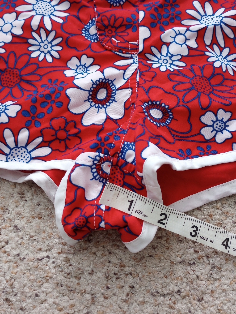 Vintage Big Flirt Hawaiian Reversible Swim Shorts - Picture 5 of 10